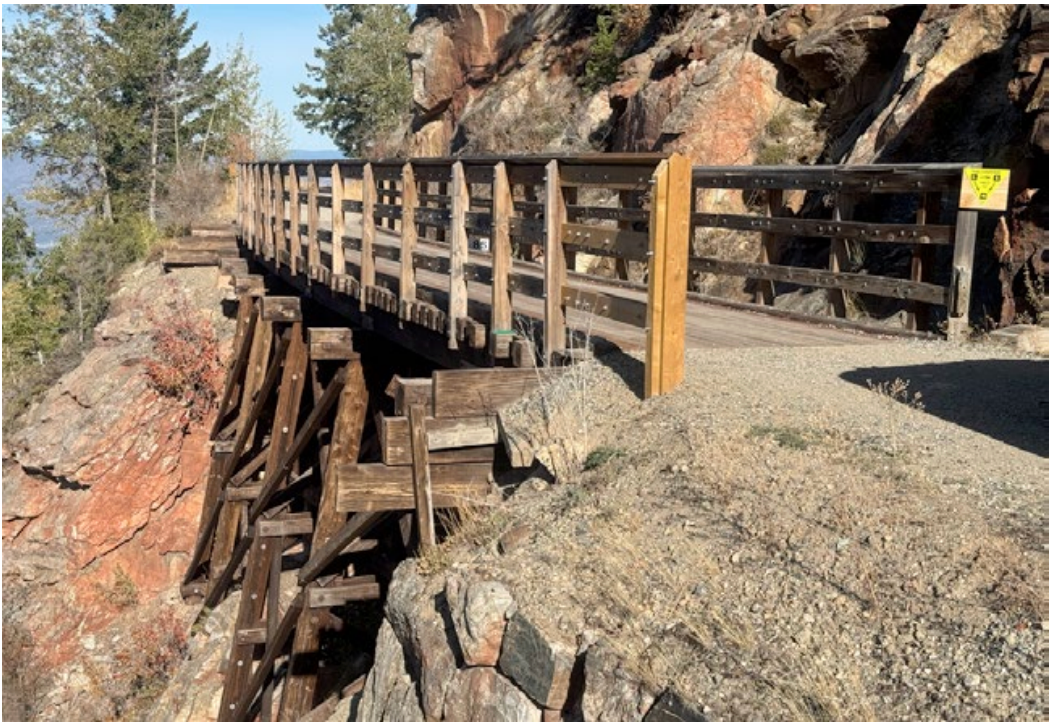 #4 - Trestle 17